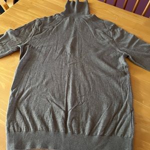 Mens long sleeve turtleneck/roll neck sweater.